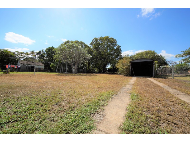 132 Burke Street, Ayr QLD 4807
