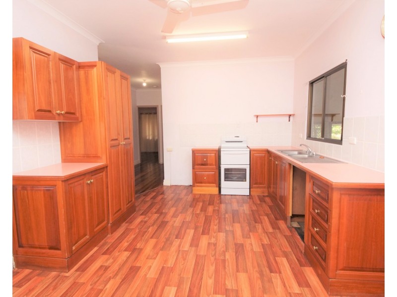 25 Gibson St, Ayr QLD 4807