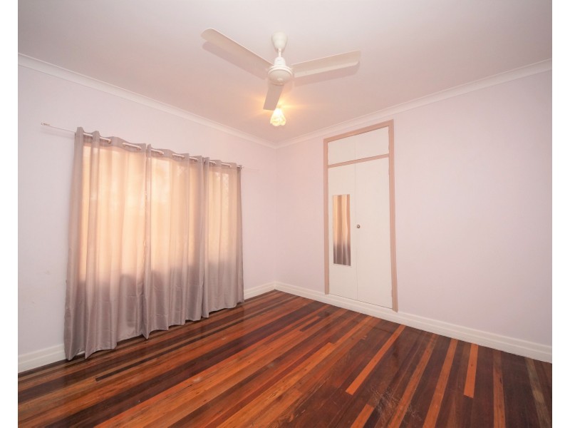 25 Gibson St, Ayr QLD 4807