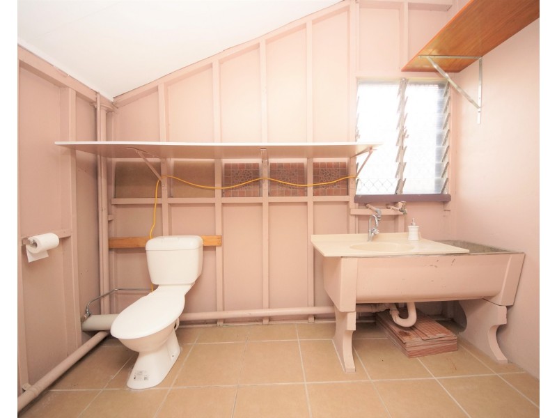 25 Gibson St, Ayr QLD 4807