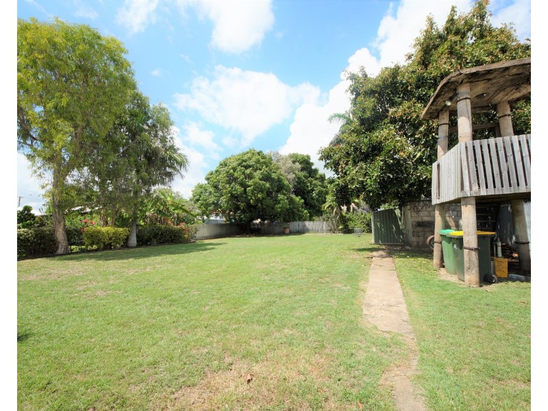 25 Gibson St, Ayr QLD 4807