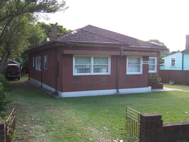 198 Princes Highway, Dapto NSW 2530