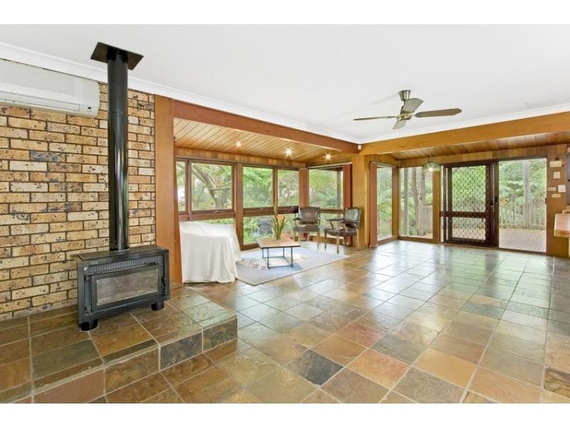 13 – 15 Meadow Street, Corrimal NSW 2518