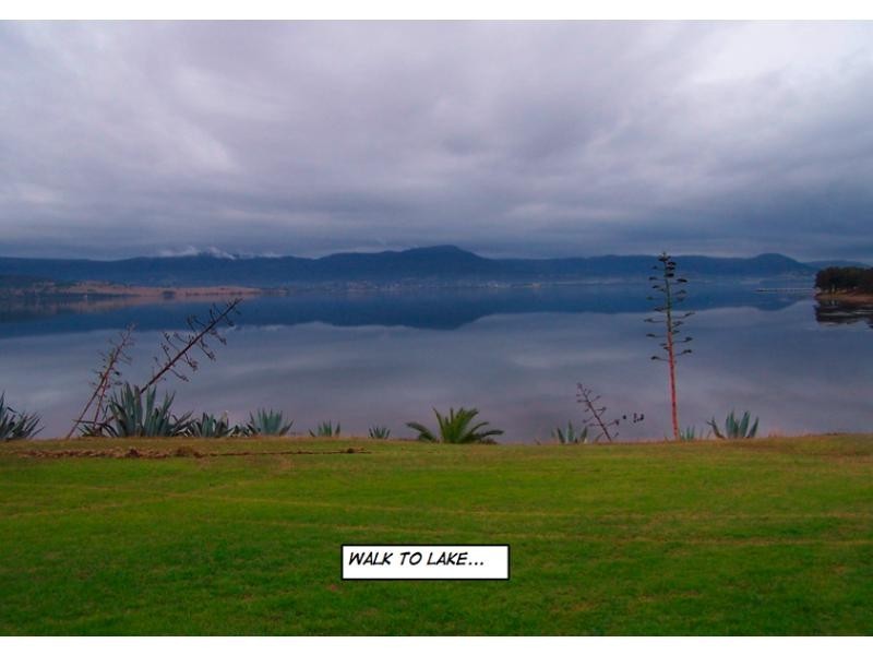 71 Addison Avenue, Lake Illawarra NSW 2528