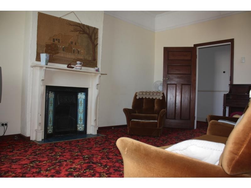 48 Gray Street, Woonona NSW 2517