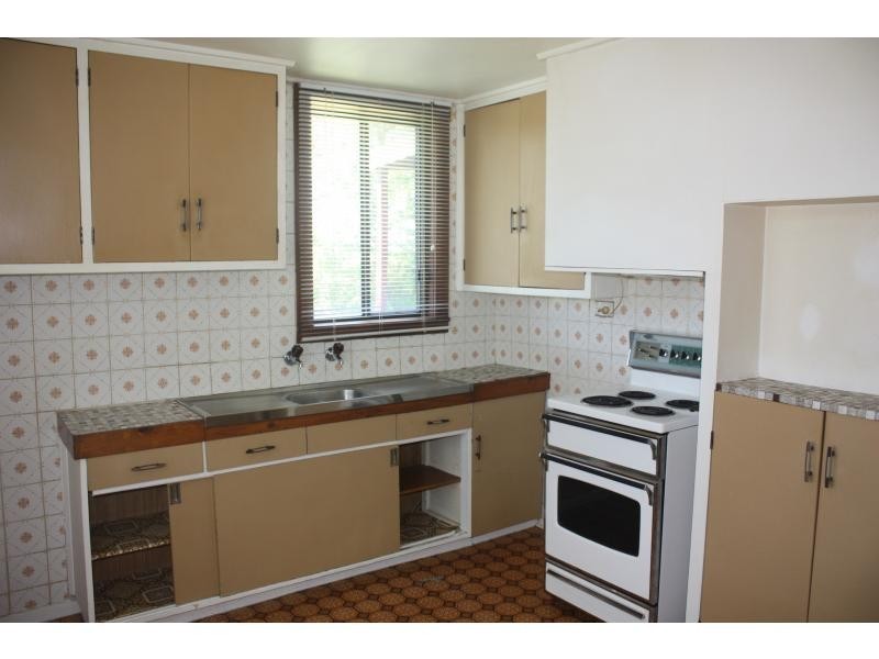 56 Orana Parade, Unanderra NSW 2526