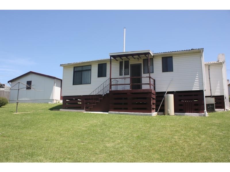 56 Orana Parade, Unanderra NSW 2526