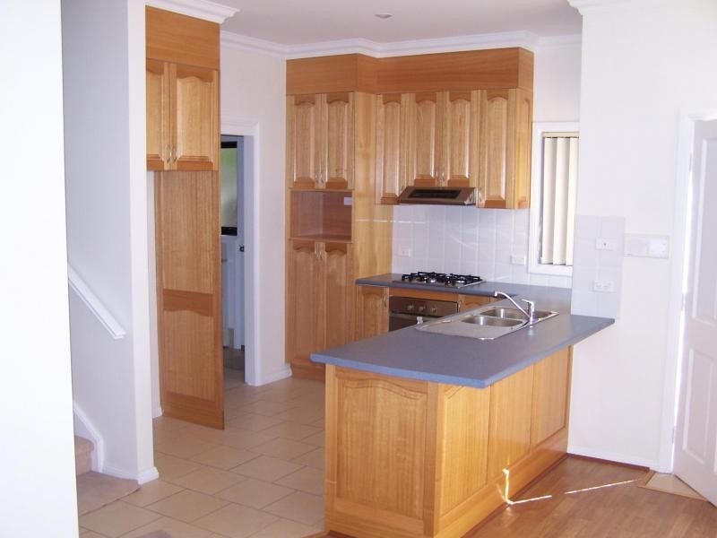 Unit 3/8 Mackie Street, Coniston NSW 2500