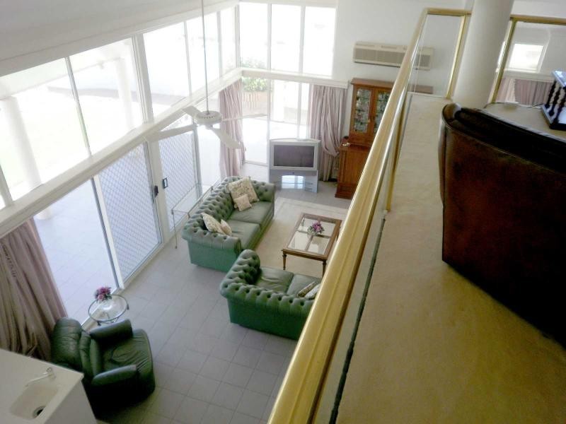 41 Nirvana Court, Runaway Bay QLD 4216