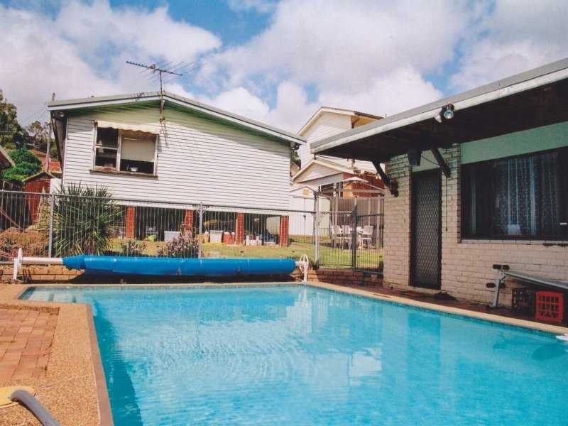 5 Lochiel Road, Engadine NSW 2233