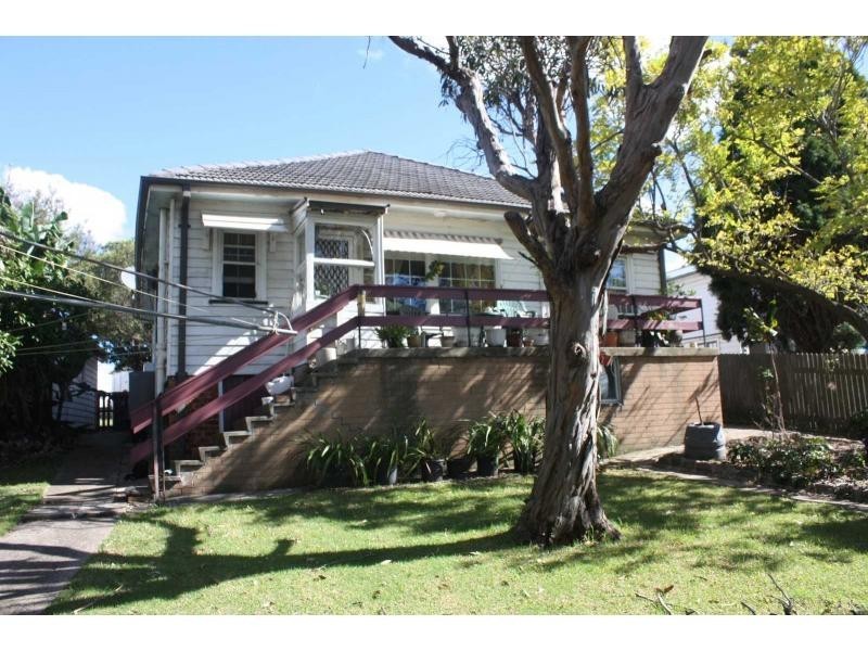 42 Keira Street, Port Kembla NSW 2505