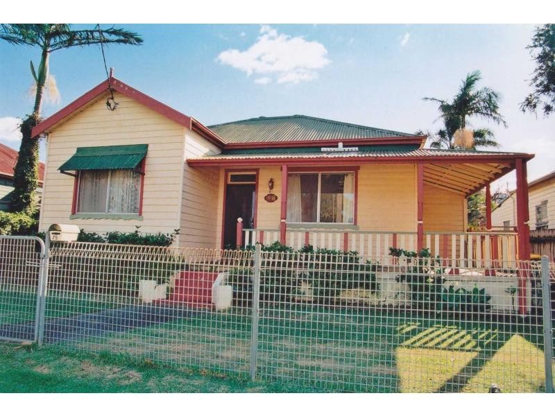 18 Mitchell Road, Woonona NSW 2517