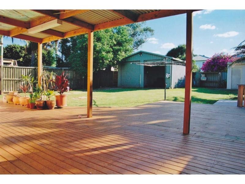 18 Mitchell Road, Woonona NSW 2517
