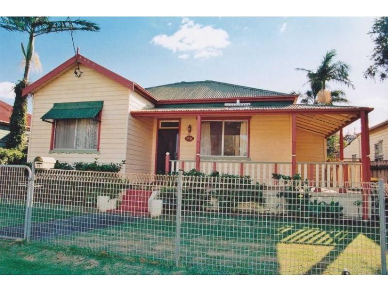18 Mitchell Road, Woonona NSW 2517