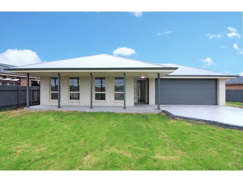 62 Sophia Road, Worrigee NSW 2540