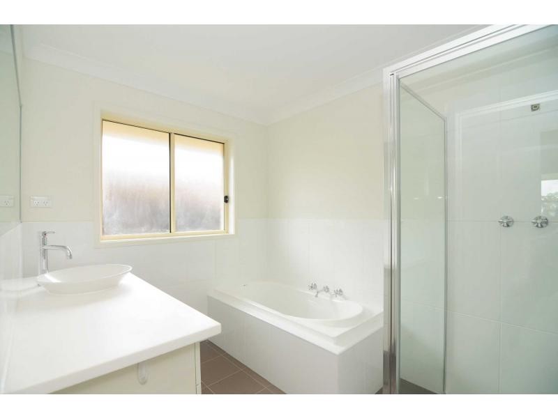 62 Sophia Road, Worrigee NSW 2540