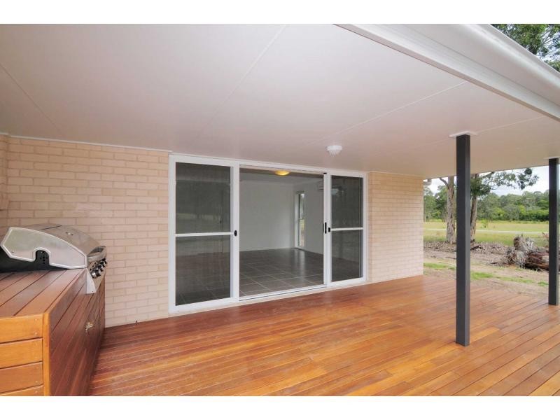 13 Cornwall Close, South Nowra NSW 2541