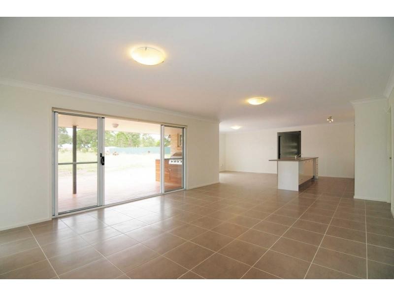 13 Cornwall Close, South Nowra NSW 2541