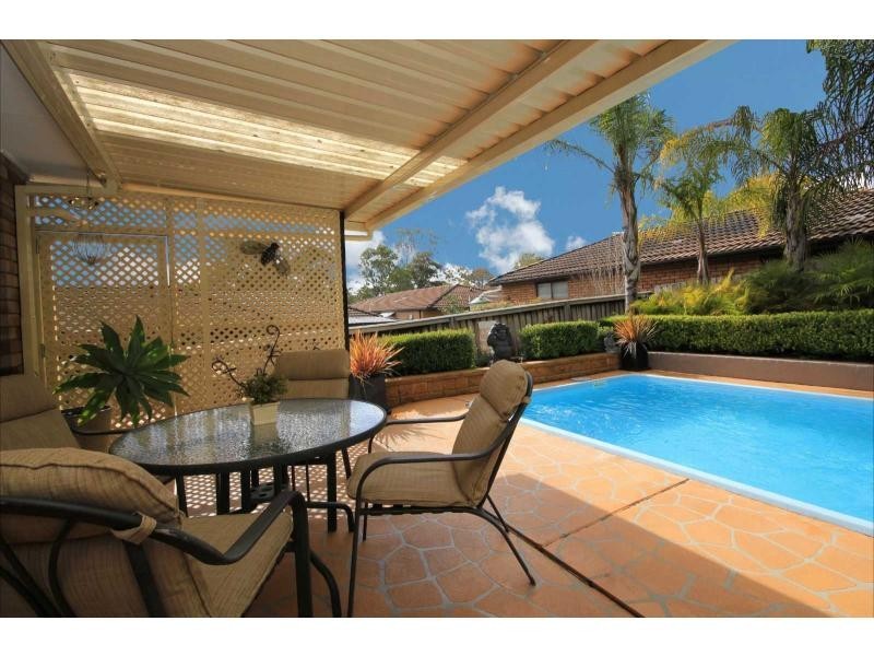 25 Caroline Chisholm Drive, Camden South NSW 2570