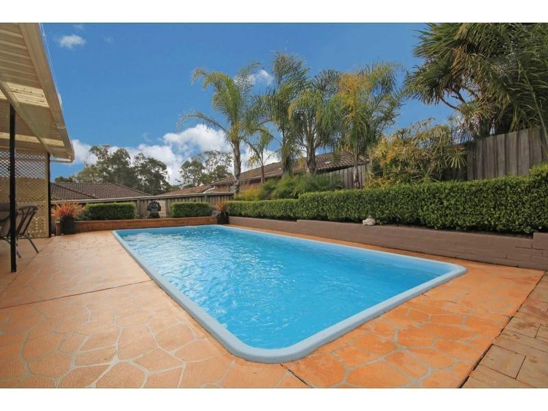 25 Caroline Chisholm Drive, Camden South NSW 2570