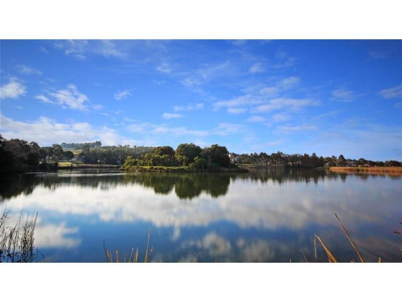 21 Inverness Circuit, Cecil Hills NSW 2171