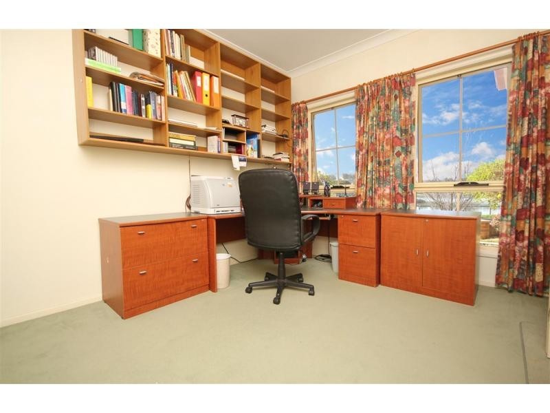 21 Inverness Circuit, Cecil Hills NSW 2171