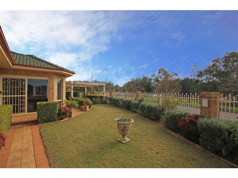 21 Inverness Circuit, Cecil Hills NSW 2171
