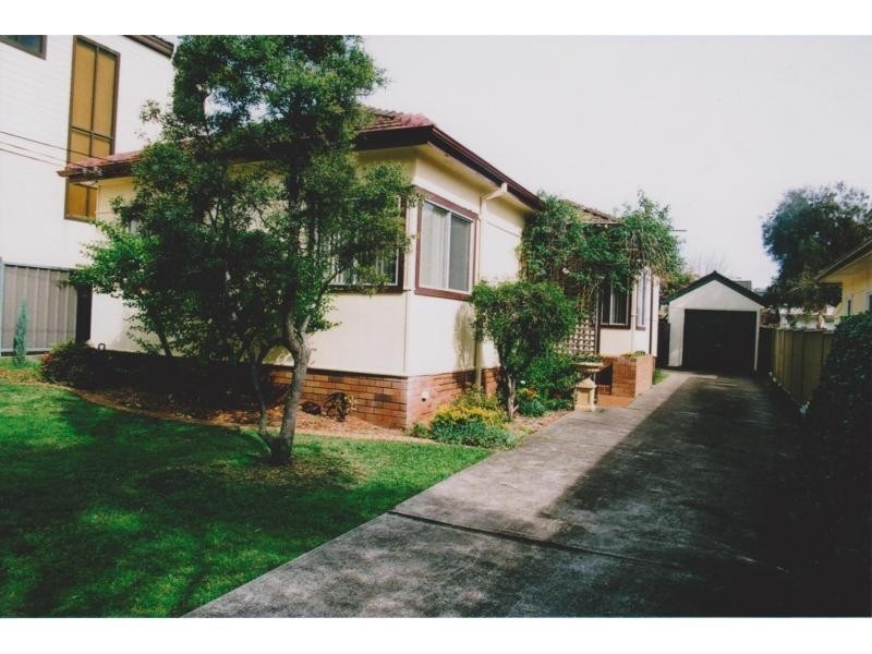 3 Hood Street, Miranda NSW 2228