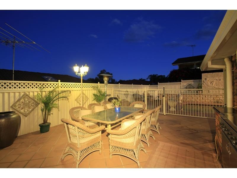 32 Guise Avenue, Churchill Gardens, Casula NSW 2170