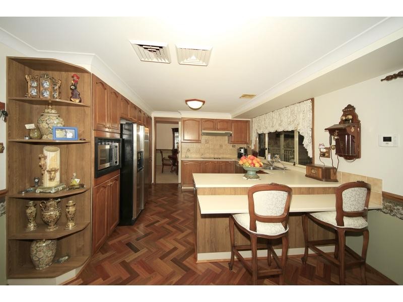 32 Guise Avenue, Churchill Gardens, Casula NSW 2170