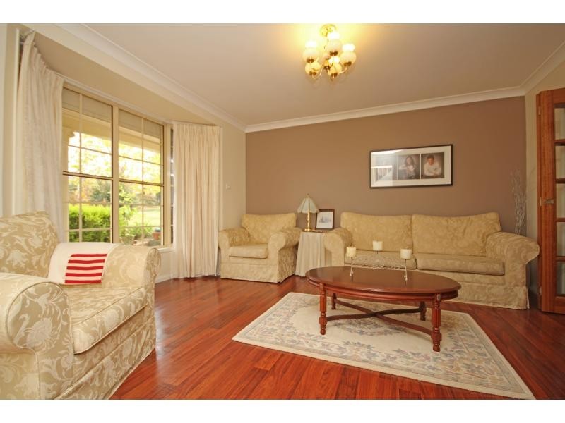 6 Nerli Street, Abbotsbury NSW 2176