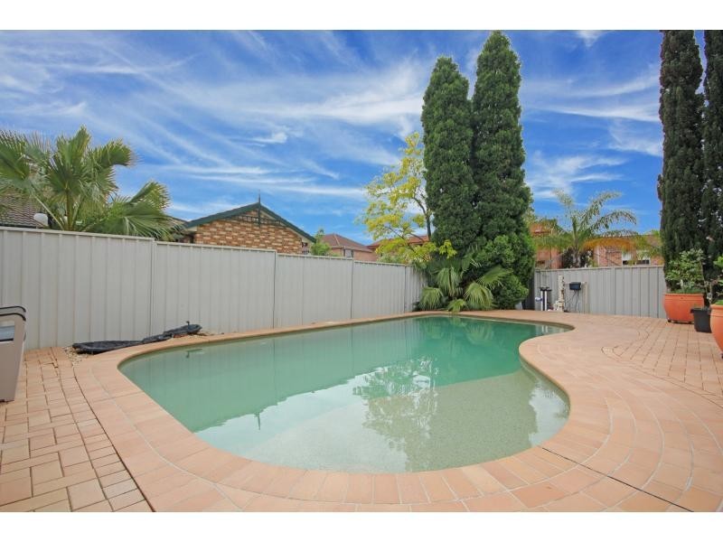 6 Nerli Street, Abbotsbury NSW 2176