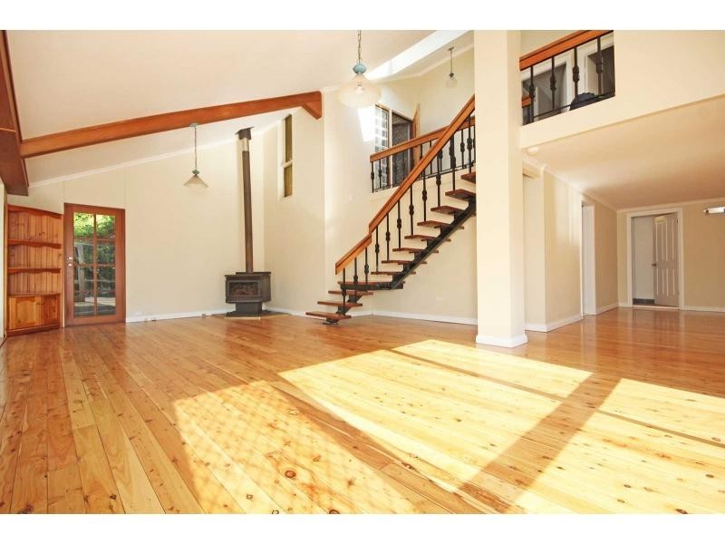 28 Kilmarnock Road, Engadine NSW 2233