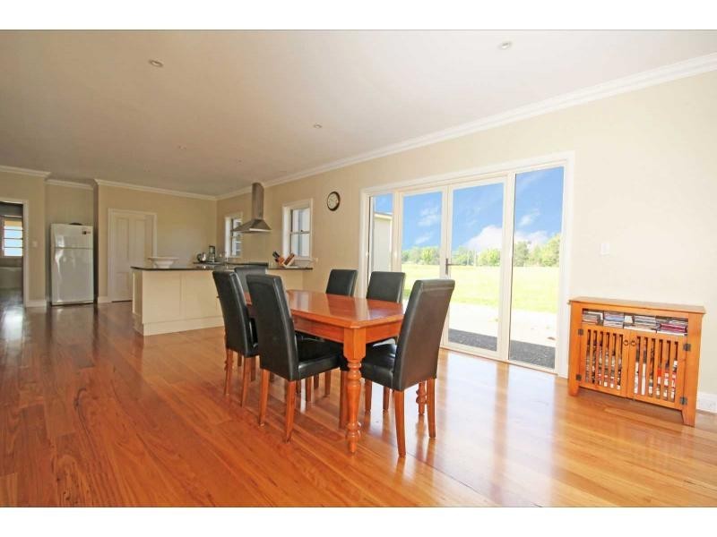 37 Bong Bong Road, Berry NSW 2535