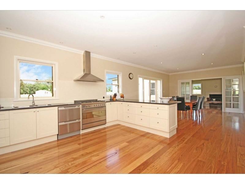 37 Bong Bong Road, Berry NSW 2535