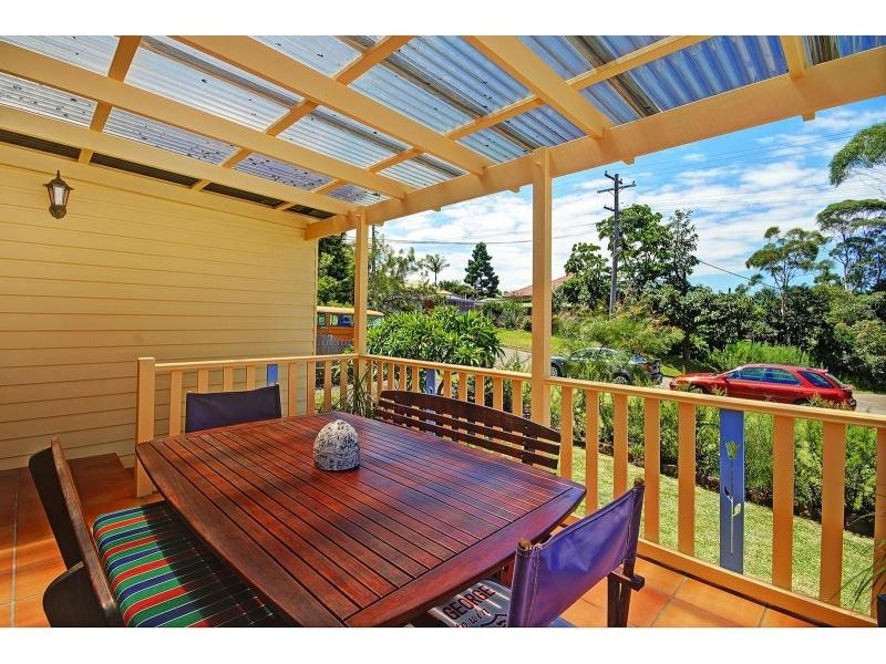 82 Phillip Street, Thirroul NSW 2515