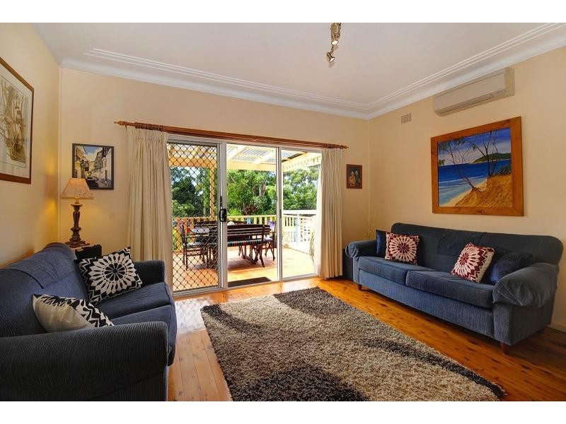 82 Phillip Street, Thirroul NSW 2515