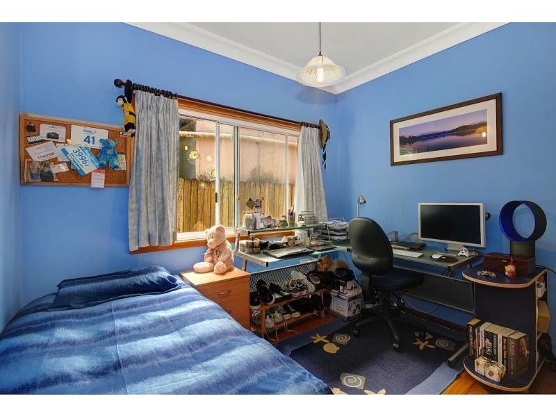 82 Phillip Street, Thirroul NSW 2515