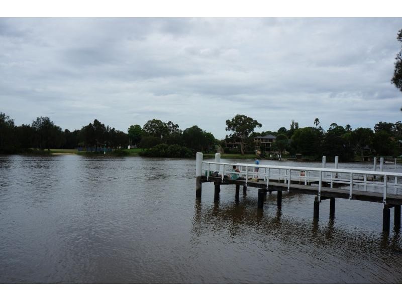 19 Riverview Road, Pleasure Point NSW 2172