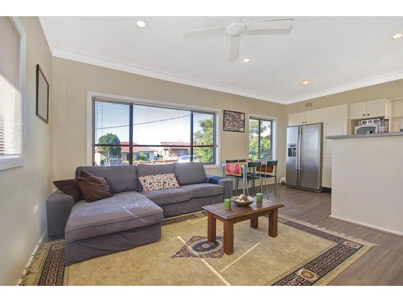 16 Todd Street, Warrawong NSW 2502