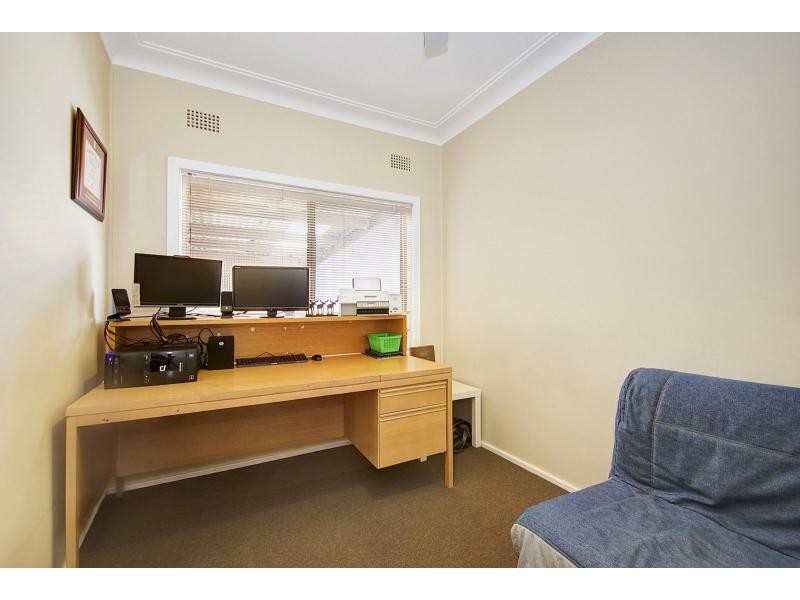 16 Todd Street, Warrawong NSW 2502