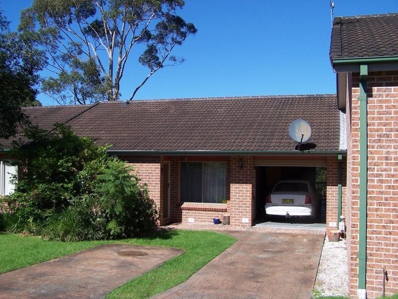 Villa 3/60 Brinawarr Street, Bomaderry NSW 2541