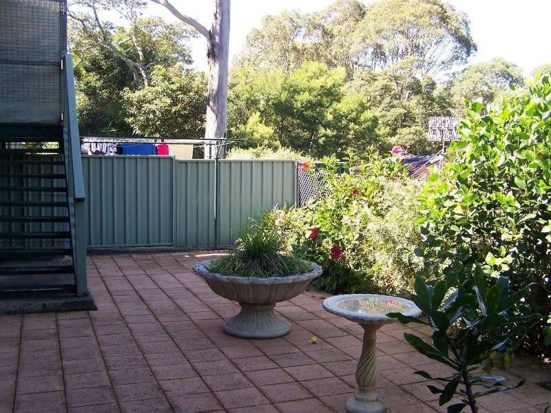 Villa 3/60 Brinawarr Street, Bomaderry NSW 2541