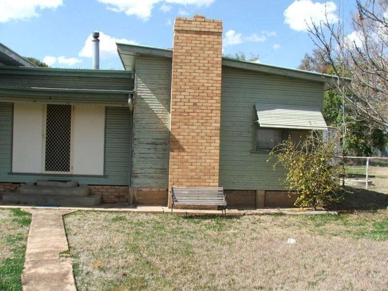 10 Narran Street, Collarenebri NSW 2833