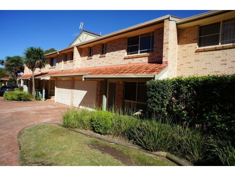 3/80 Flora Street, Kirrawee NSW 2232