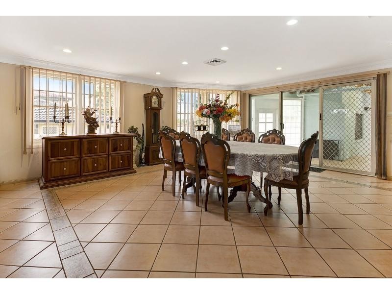 39 Elm Street, Albion Park Rail NSW 2527