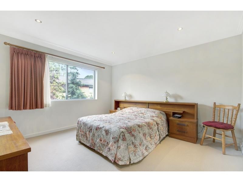 2/5 Station Street, Thirroul NSW 2515