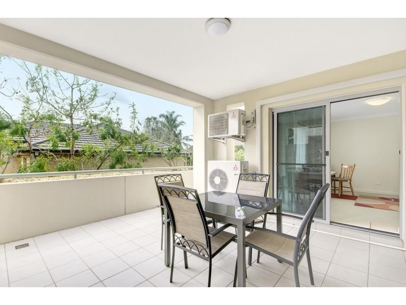 2/5 Station Street, Thirroul NSW 2515