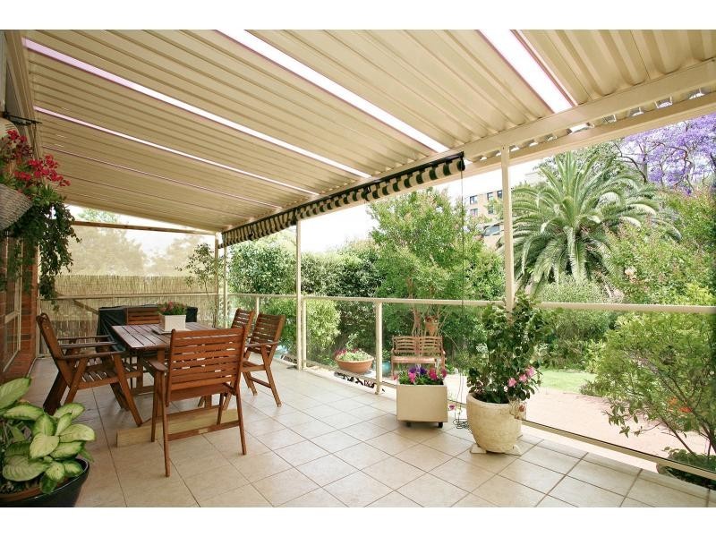 279 Burns Bay Road, Lane Cove NSW 2066