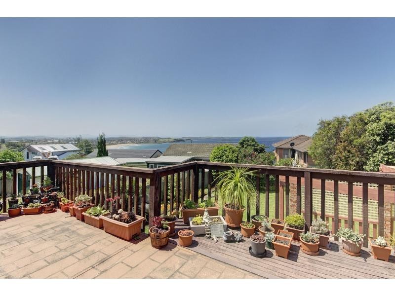 6 Bass Street, Kiama Downs NSW 2533